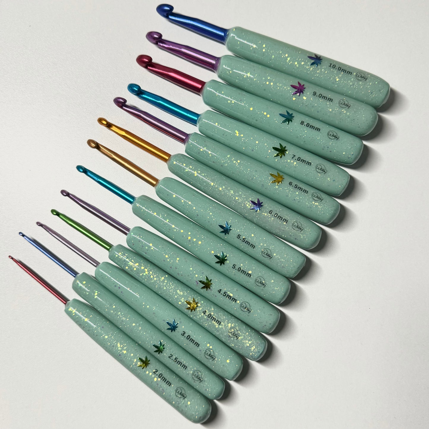 Sunshine Turquoise to Blue Hook - Leaf