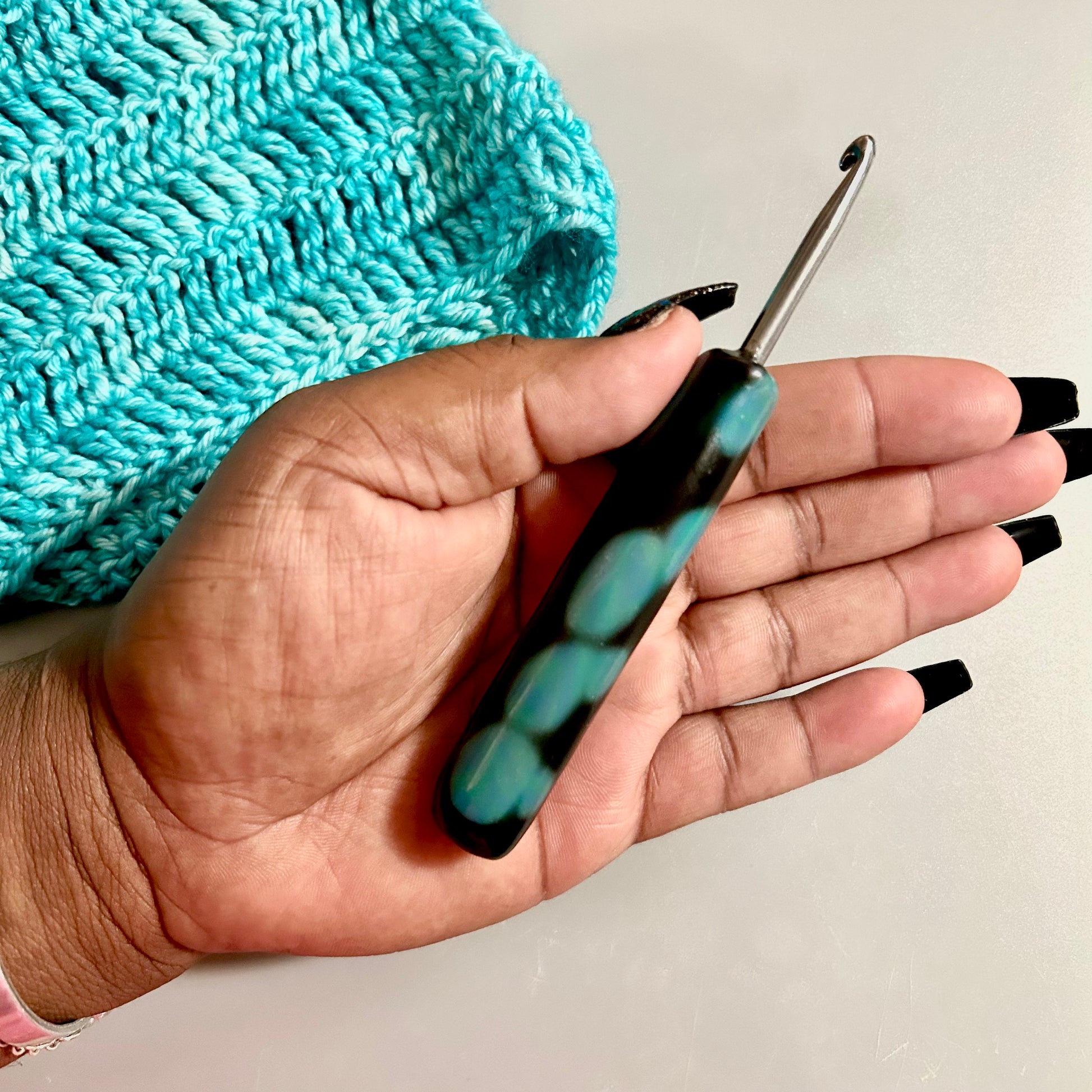 Your Choice of Color and Size Bates Floral Extra Long Length Hook – Happy  Polymer Crochet Hooks